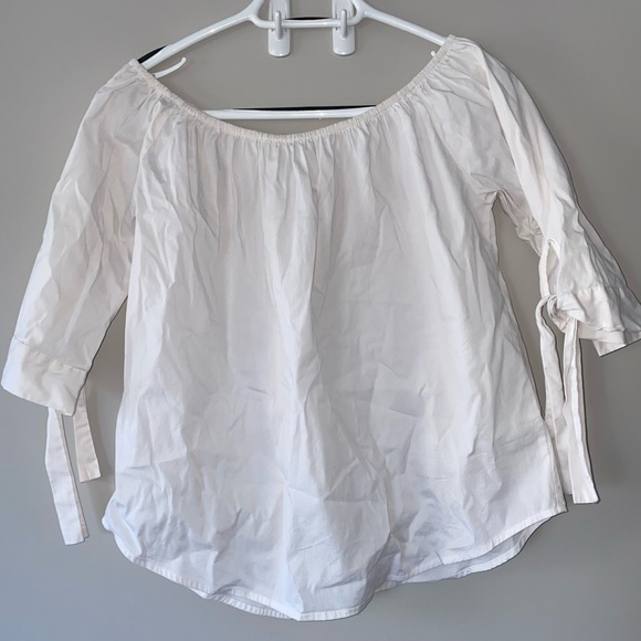 ARDENES off the shoulder top - Picture 1 of 2